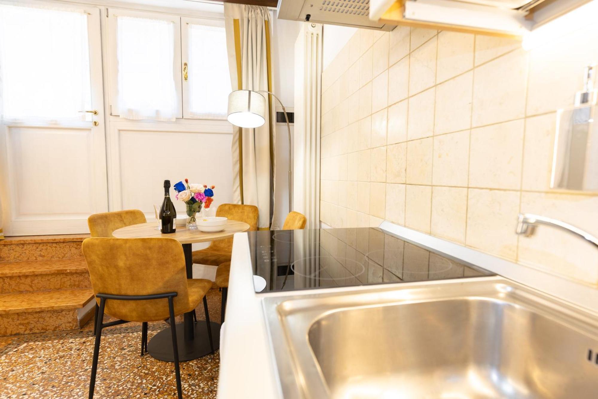 Frassinago Suites-bolognarooms Appartement
