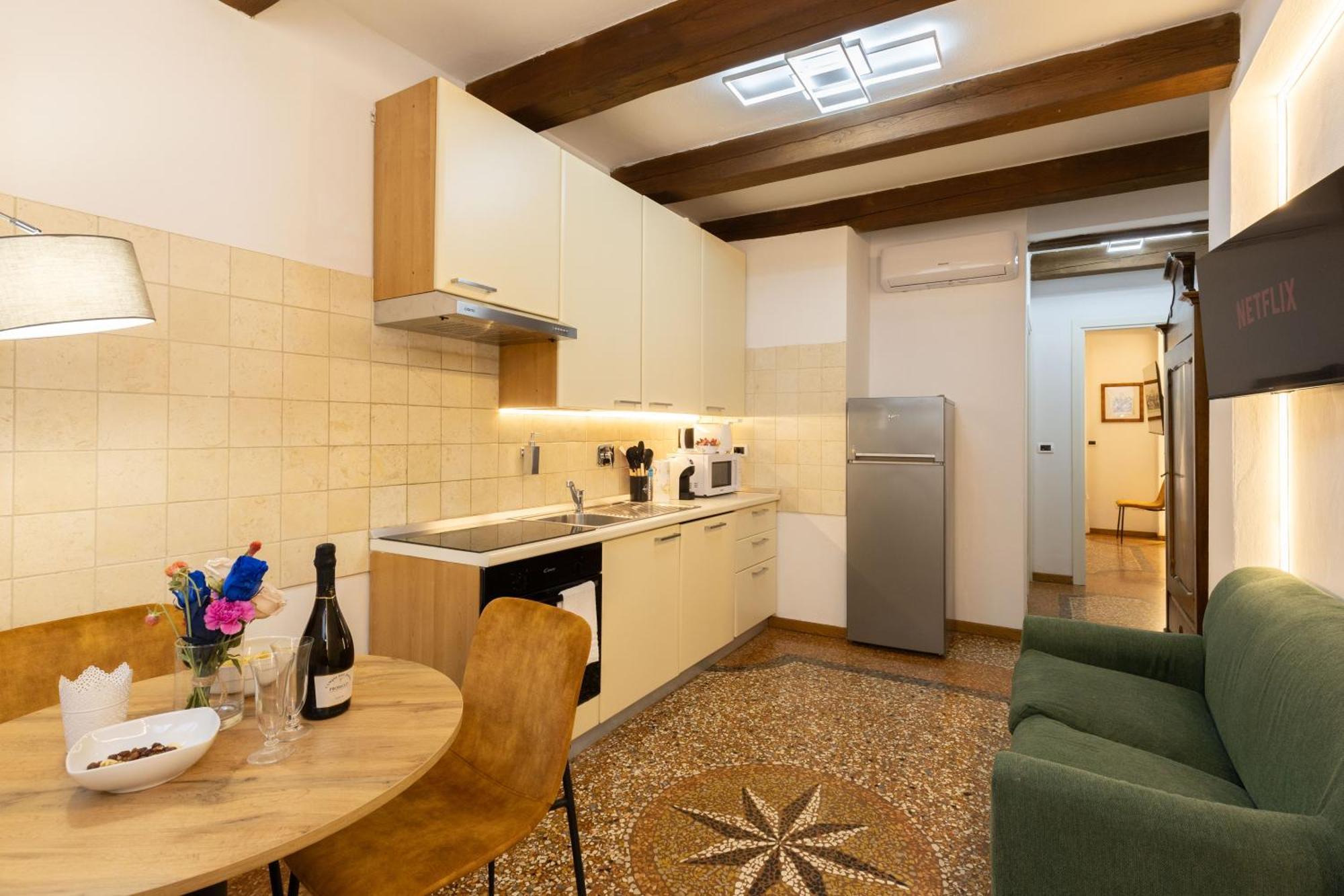 Frassinago Suites-bolognarooms Appartement