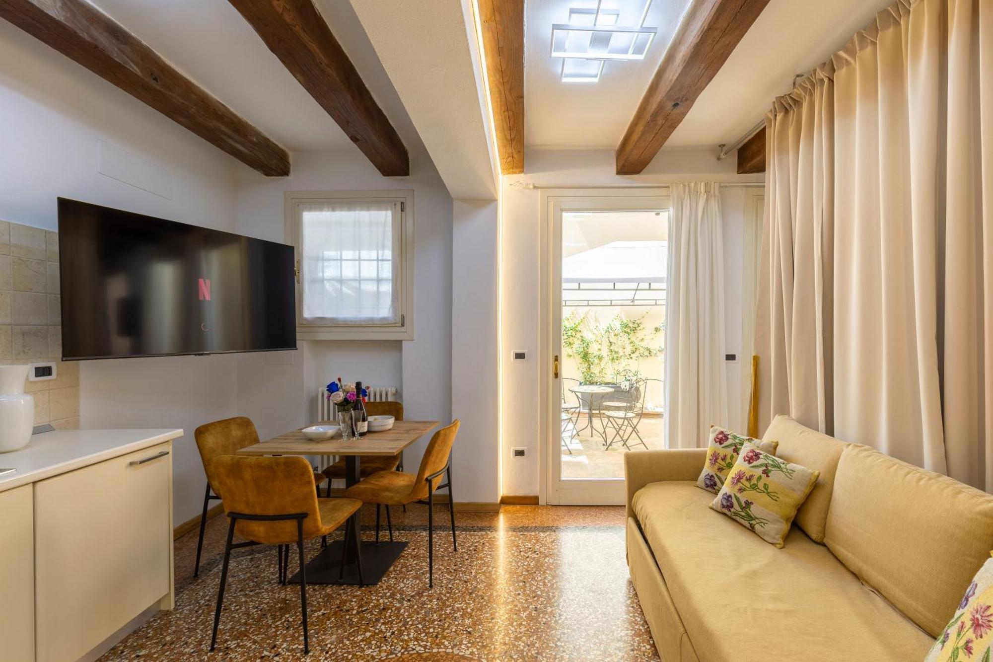 Appartement Frassinago Suites-bolognarooms Bologna