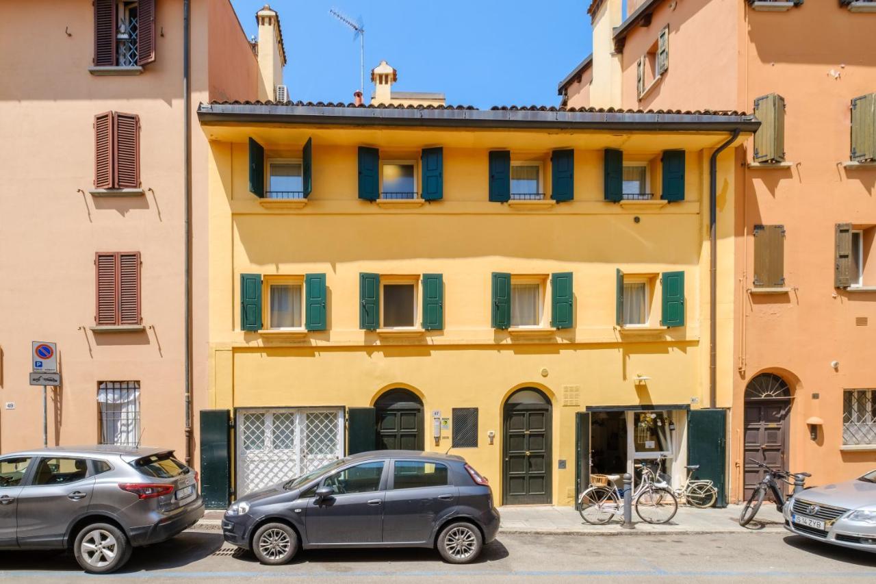 Apartamento Frassinago Deluxe Suites-bolognarooms