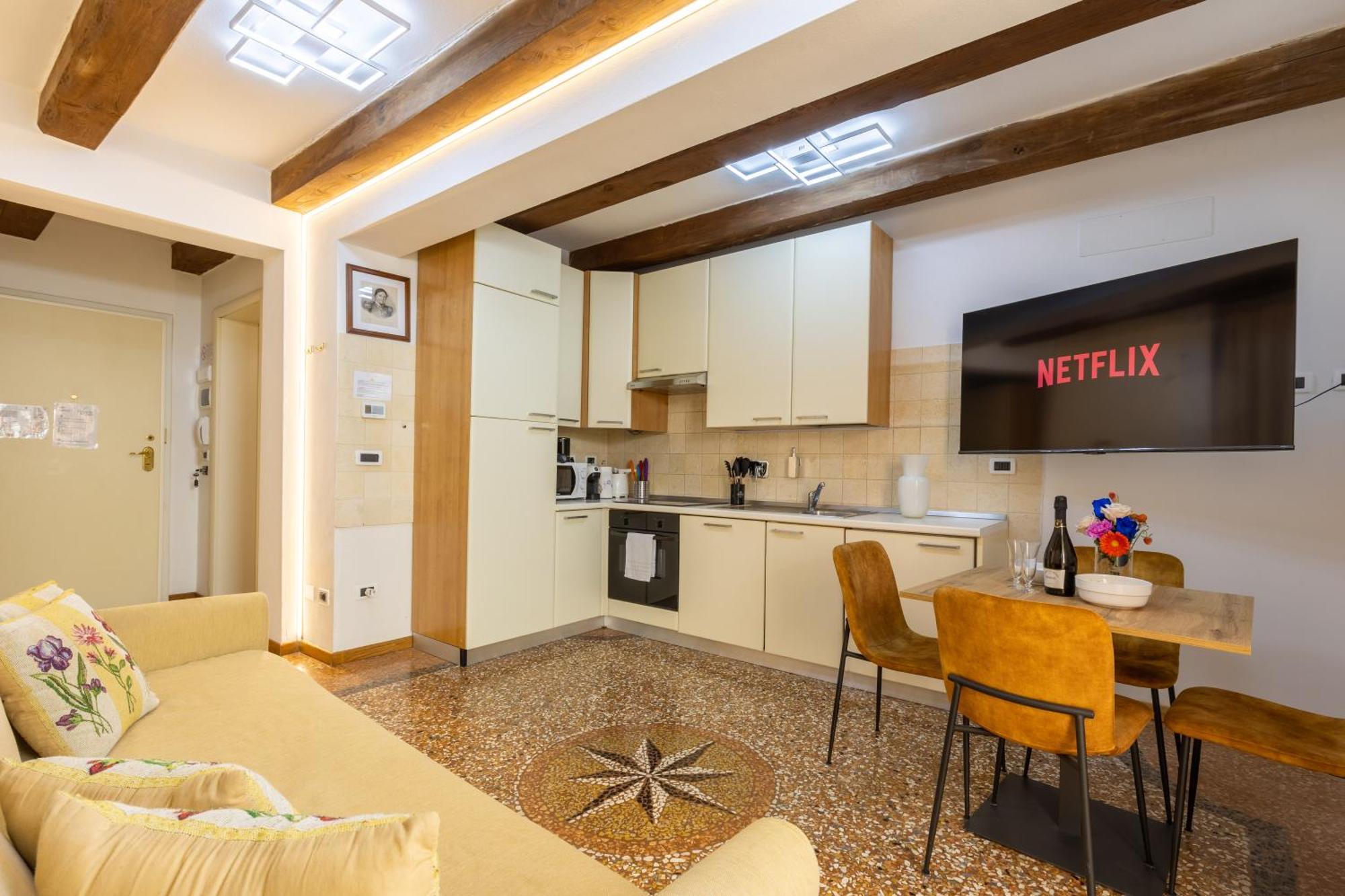 Frassinago Deluxe Suites-bolognarooms *