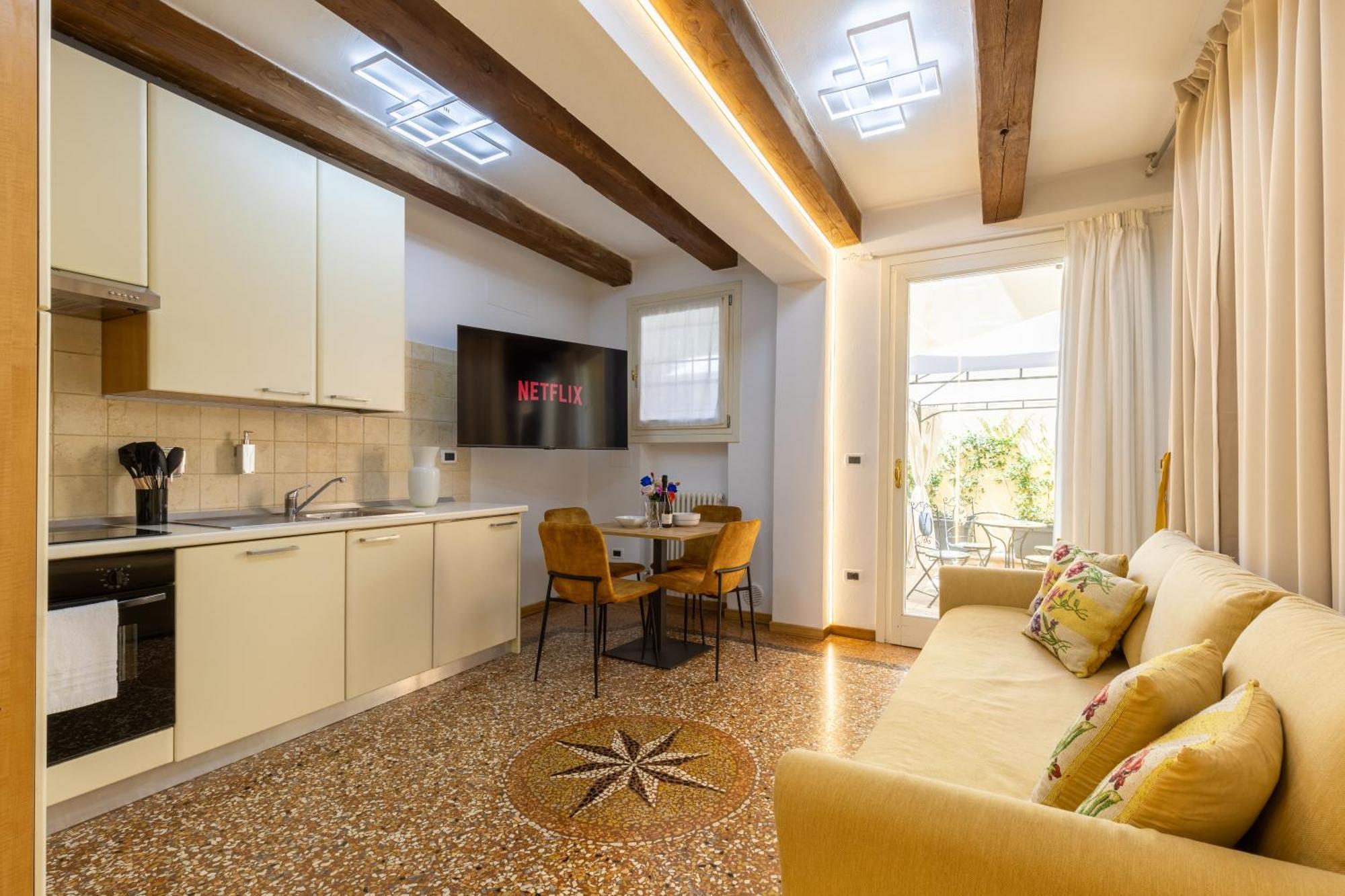 Frassinago Deluxe Suites-bolognarooms * Bolonha