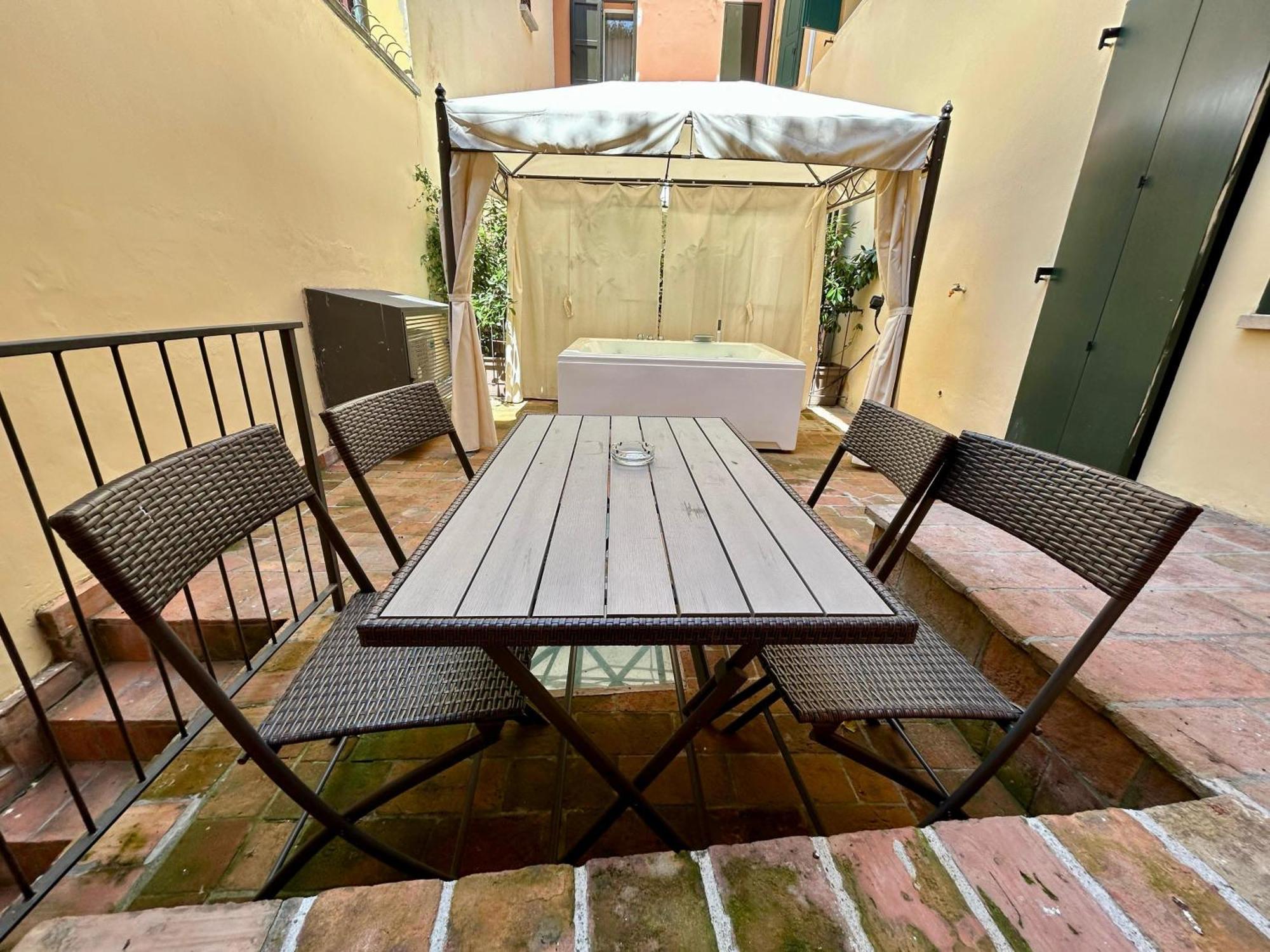 Frassinago Deluxe Suites-bolognarooms Apartamento